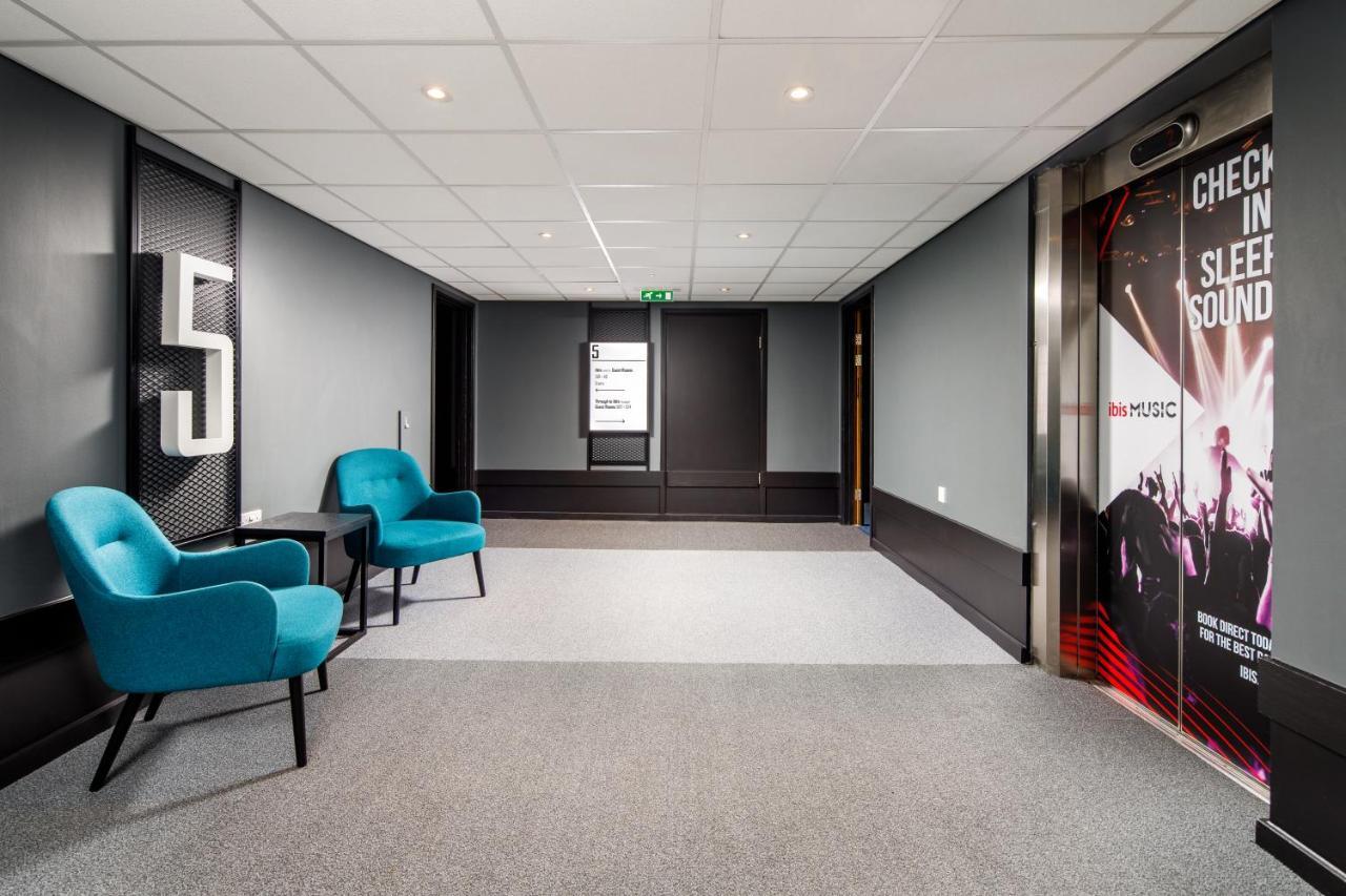 Ibis London Heathrow Terminal 5 Hotel 3*