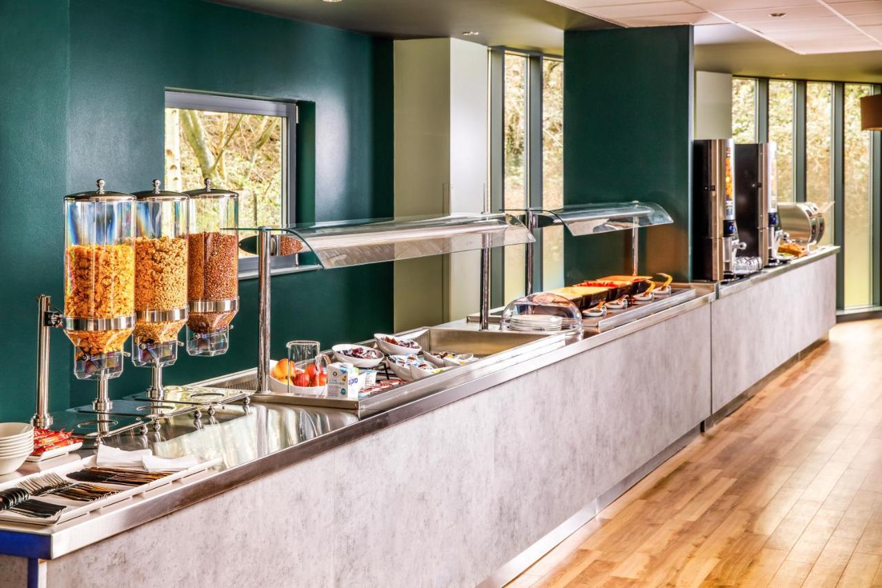 Ibis London Heathrow Terminal 5 Hotel 3*