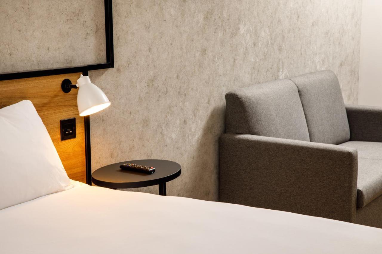 Ibis London Heathrow Terminal 5 3*